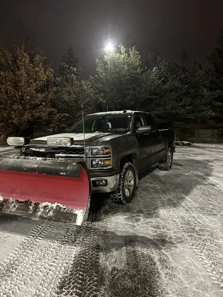 Professional lawn care service for year-round maintenance across Girard, PA - Lakefront Property Maintenance