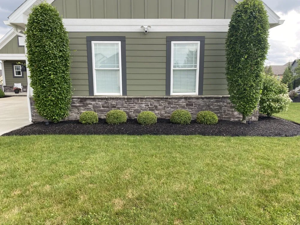 Custom lawn care service experts serving Cleveland, OH - Lakefront Property Solutions