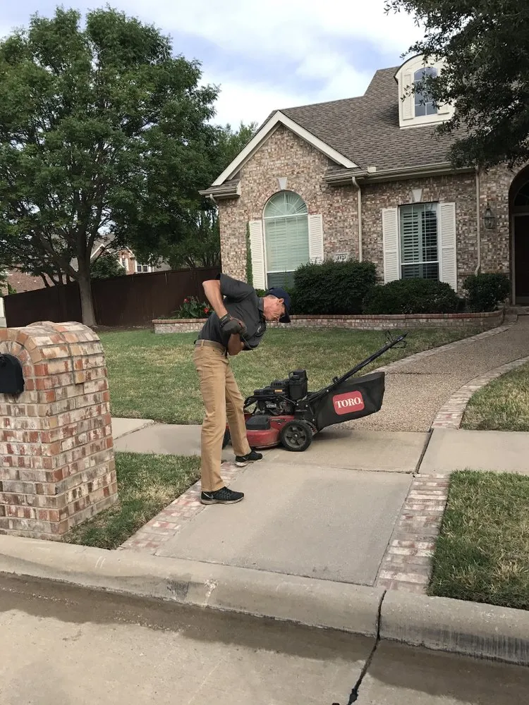 Local residential landscaping in Frisco, TX by Lakehill Lawn