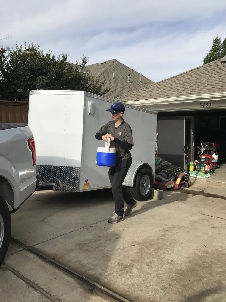 Custom outdoor landscaping for homes in Frisco, TX by Lakehill Lawn