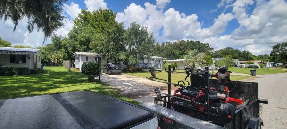 Expert garden landscaping in Lakeland, FL by Lakeland Landscaping