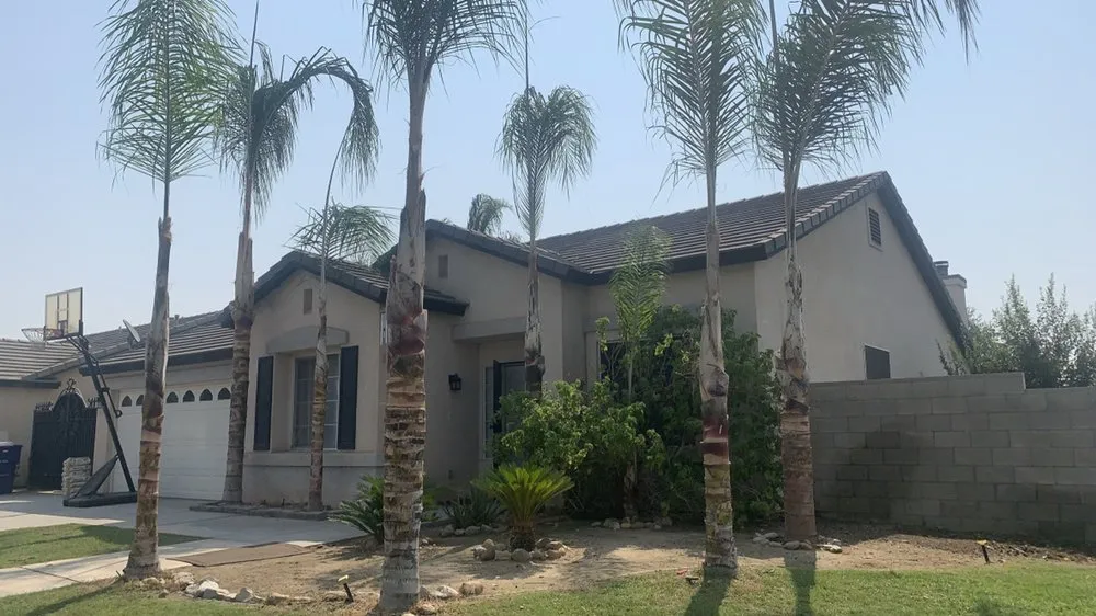 Affordable garden landscaping experts serving Bakersfield, CA - Lakes Gardening