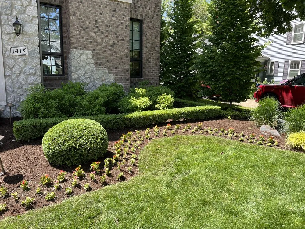 Professional yard cleanup service in Waterford Township, MI by Lake's Lawn & Landscape