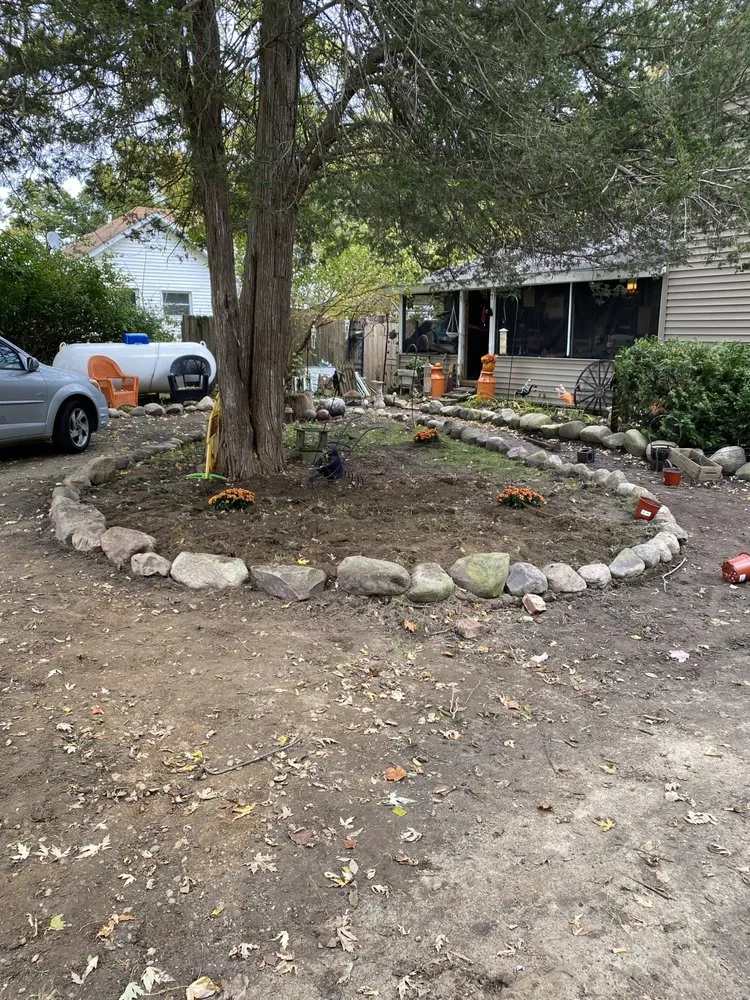 Trusted garden landscaping in Delton, MI - Lakes Lawn Care