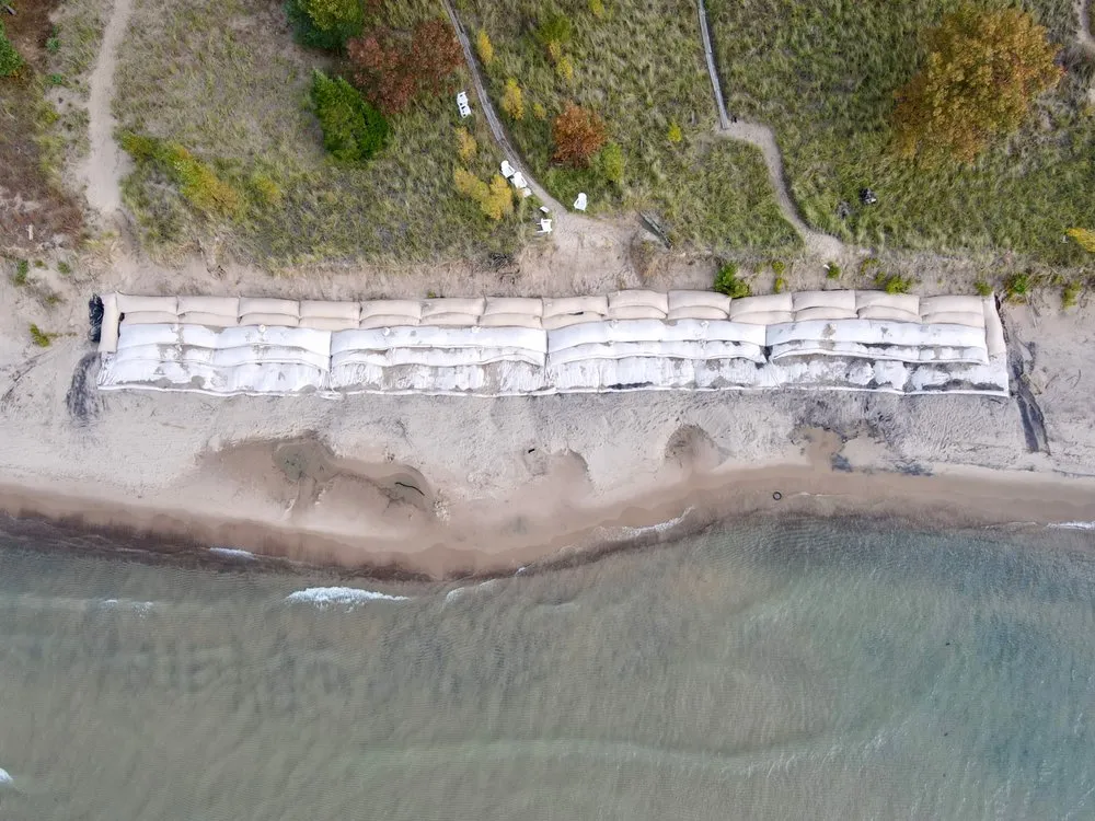 Reliable landscape installation in Holland, MI - Lakeshore Customs