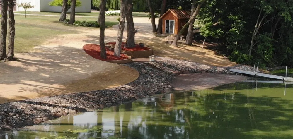 Custom landscaping services experts serving Forest Lake, MN - Lakeshore Guys