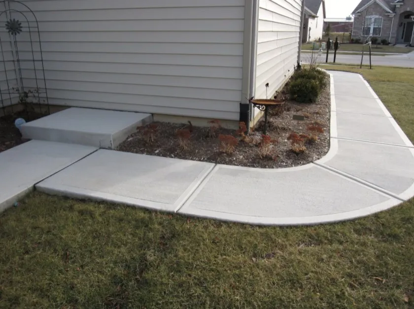 Affordable garden landscaping for beautiful yards in Coldwater, MI by Lakeshore Landscapes & Excavation