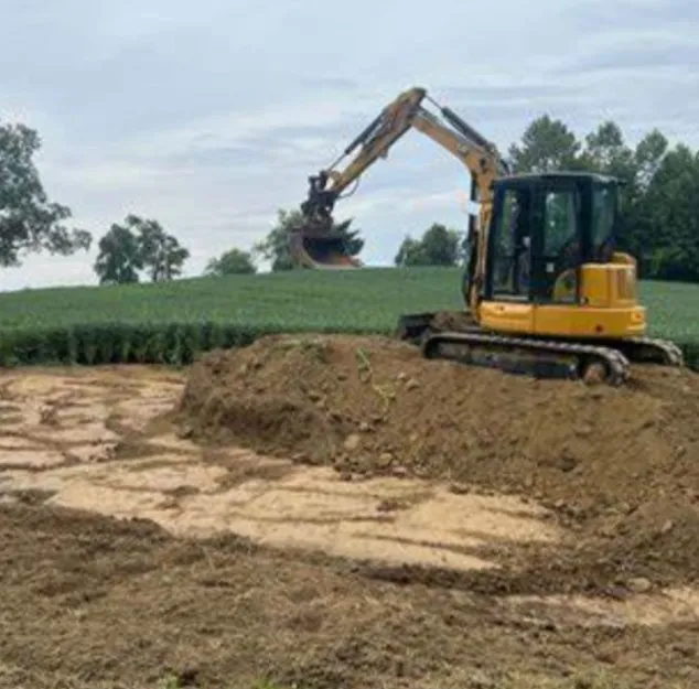 Custom yard maintenance experts serving Coldwater, MI - Lakeshore Landscapes & Excavation