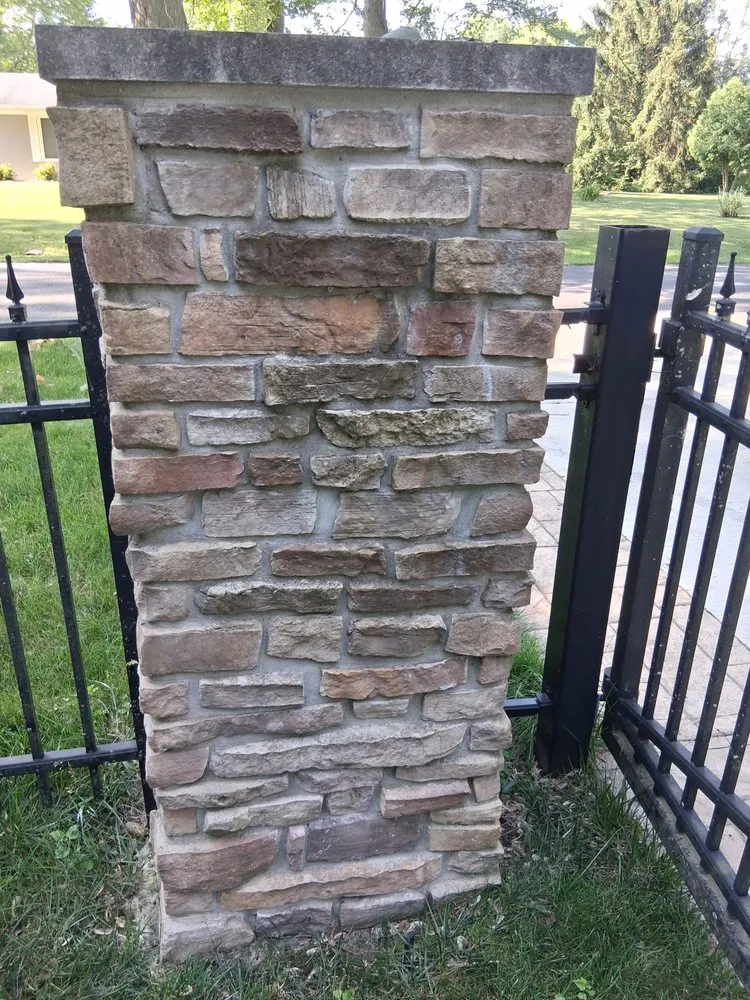 Custom garden landscaping experts serving Coldwater, MI - Lakeshore Landscapes & Excavation