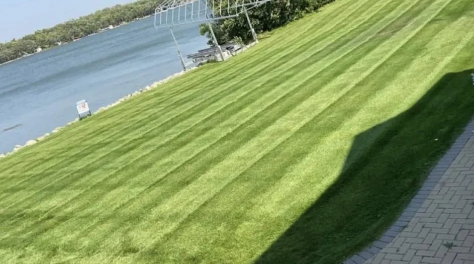 Reliable landscaping services in South Bend, IN by Lakeshore Mowing