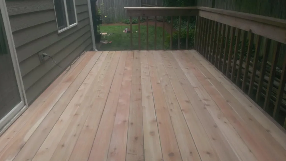 Expert outdoor landscaping experts serving Corvallis, OR - Lakeside Environmental Landscape Maintenance