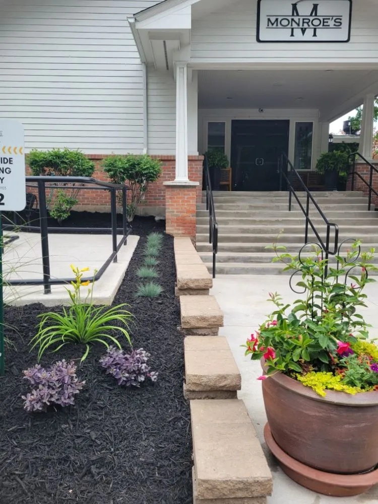 Reliable garden landscaping for beautiful yards across Rochester, NY - Lakeside Landscaping