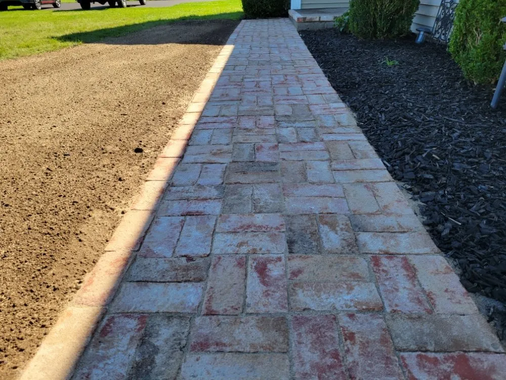 Top-rated lawn care service in Rochester, NY by Lakeside Landscaping