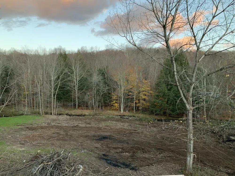 Top-rated garden landscaping for beautiful yards in New Milford, PA by Lakeside Lawn And Snow