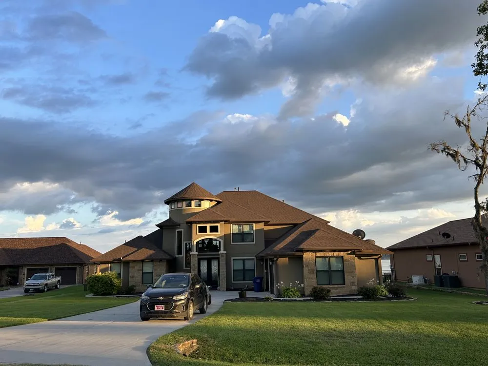 Reliable yard maintenance experts serving Livingston, TX - Lakeside Lawn Care Landscaping