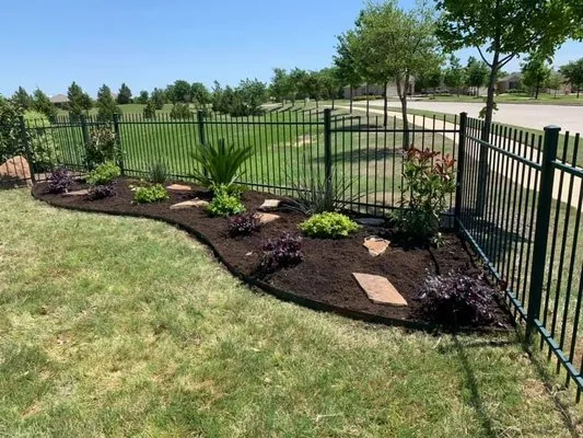 Lakeside Lawncare & Landscape Logo