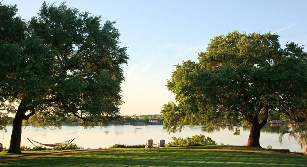 Affordable landscape design in Granbury, TX - Lakeside Lawncare