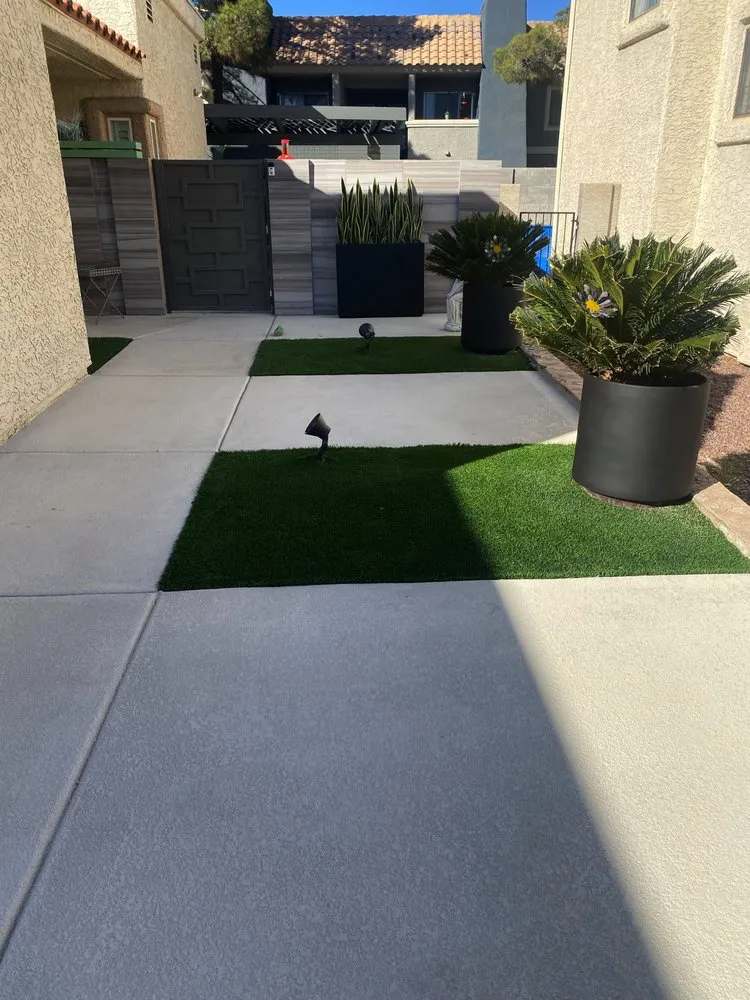 Top-rated yard maintenance experts serving Las Vegas, NV - Lakeview Patio