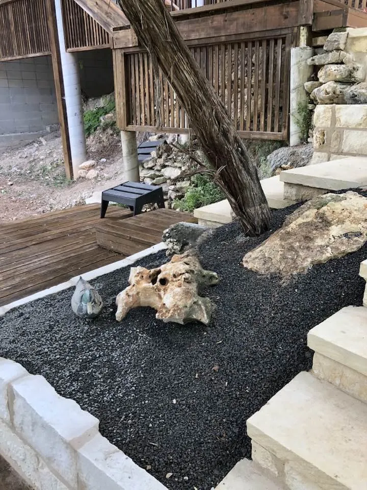 Top-rated lawn care service with custom design across Lakeway, TX - Lakeway Landscapes