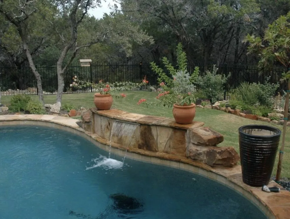 Local landscaping services for residential properties in Lakeway, TX by Lakeway Landscapes