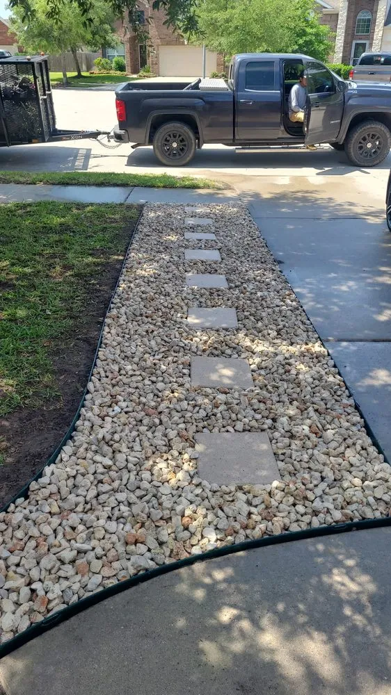 Affordable lawn care service in The Woodlands, TX by Lakeway Landscaping