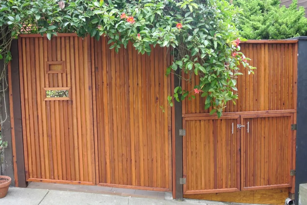 Local yard cleanup service experts serving San Francisco, CA - Lakian Landscape and Design