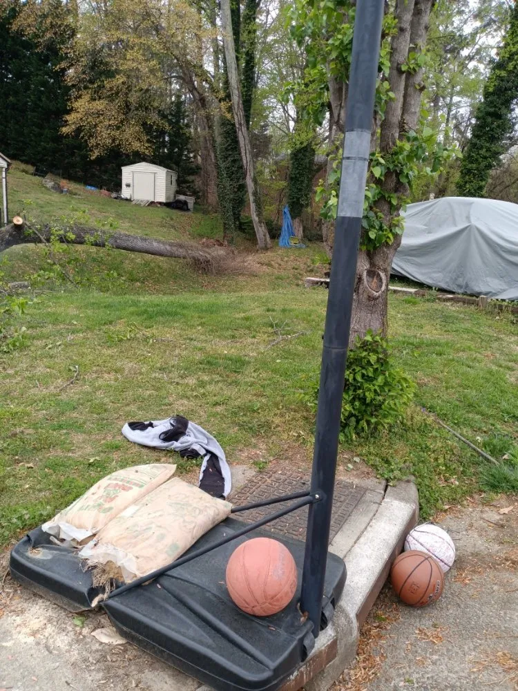 Custom landscaping services for beautiful yards across Danville, VA - Lakisha's Tree And Lawn Care