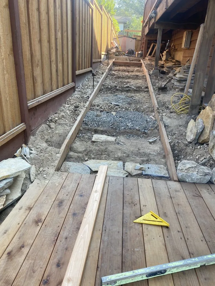 Reliable outdoor landscaping for beautiful yards in Antioch, CA by Lalos General Landscaping