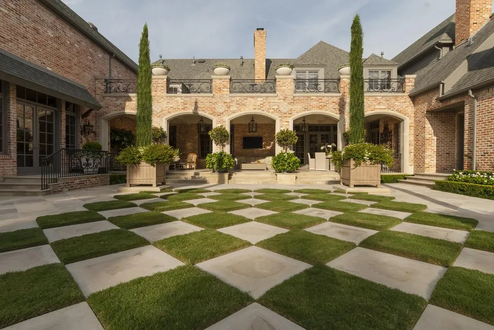 Top-rated garden landscaping in Dallas, TX - Lambert Landscape Company