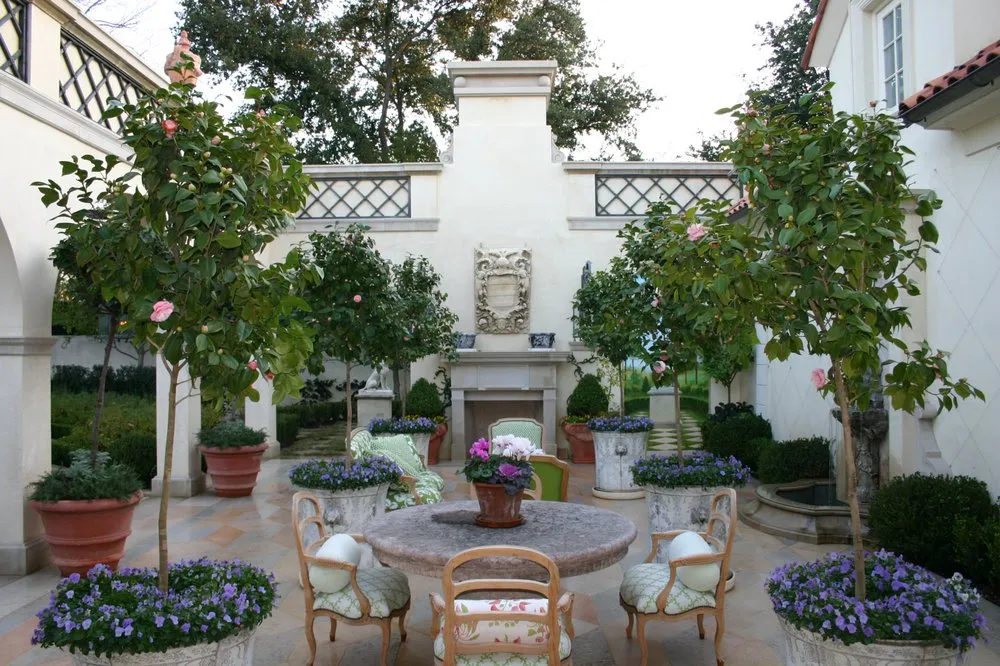 Expert outdoor landscaping for homes in Dallas, TX by Lambert Landscape Company