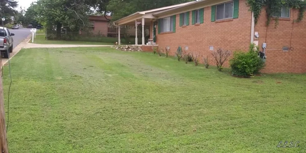 Trusted outdoor landscaping near you in Hot Springs, AR by Lambert Lawncare and Surface Cleaning