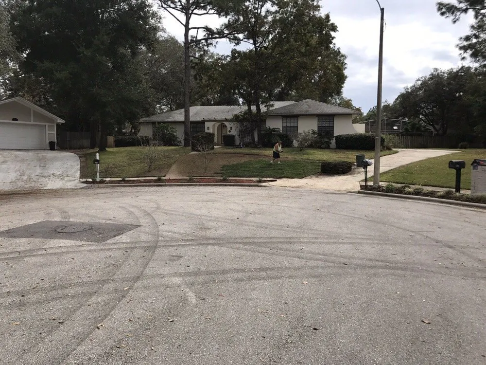 Trusted lawn mowing service in Ocoee, FL - Lambert's Lawn Service