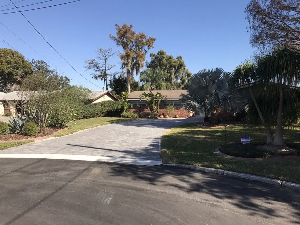 Local landscaping services for beautiful yards in Ocoee, FL by Lambert's Lawn Service