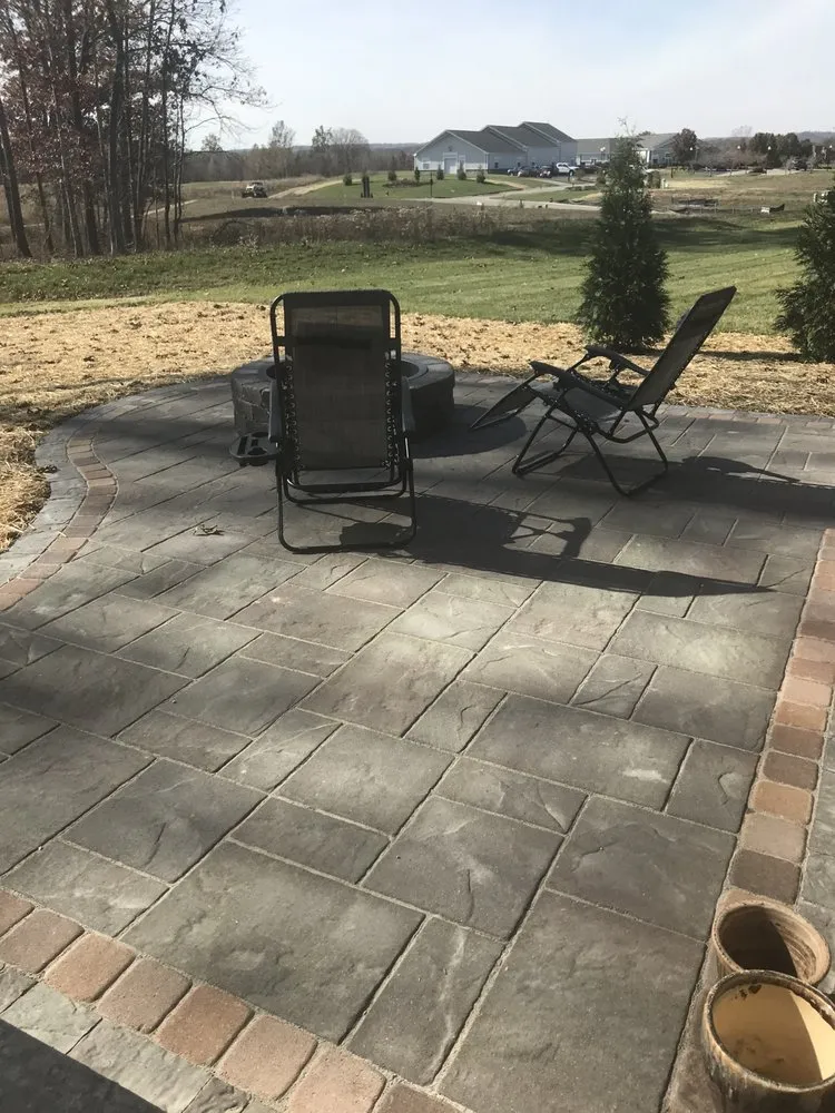 Local residential landscaping in Floyds Knobs, IN - Lamb's Lawn Service & Landscaping