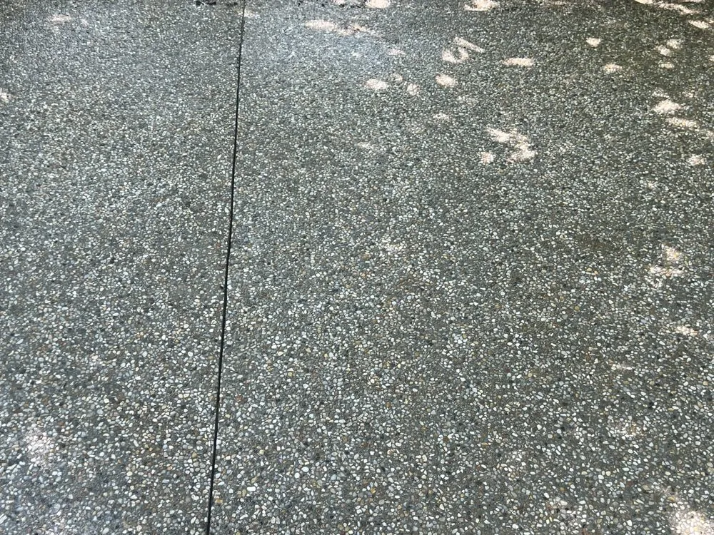 Affordable landscape design in Fort Washington, MD by LAMJ Concrete