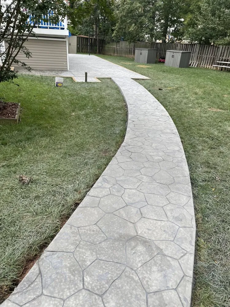 Affordable yard maintenance experts serving Fort Washington, MD - LAMJ Concrete