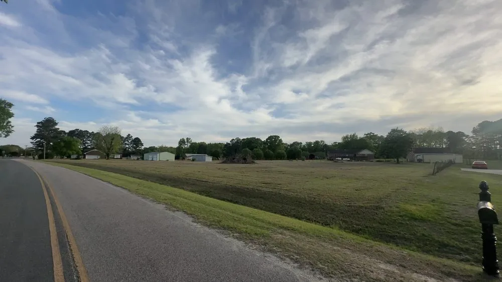 Affordable outdoor landscaping in Goldsboro, NC - Lamm’s Lawn Care