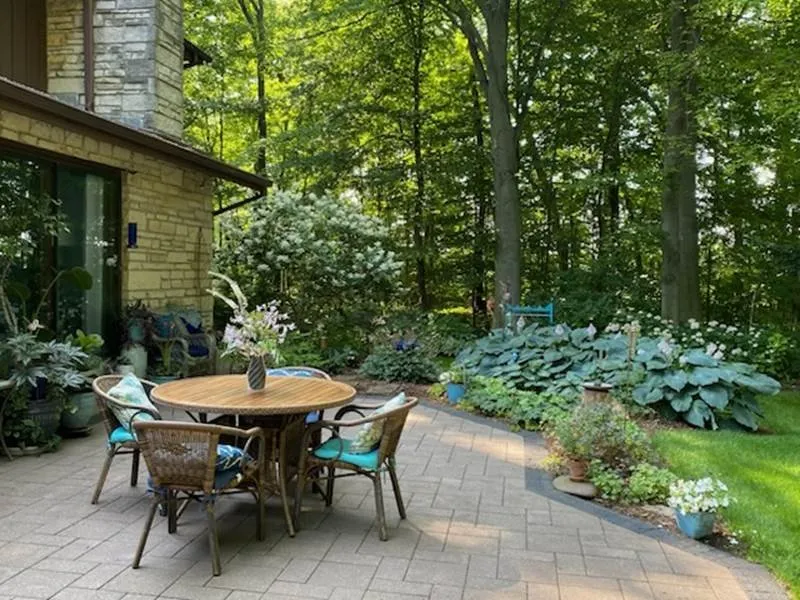 Expert yard cleanup service in Jackson, WI by Lammscapes