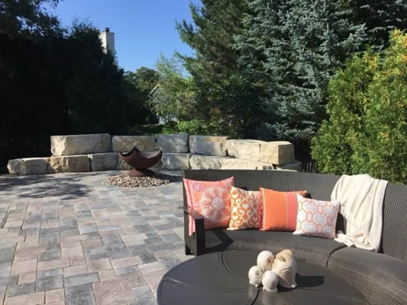 Custom lawn mowing service in Jackson, WI - Lammscapes