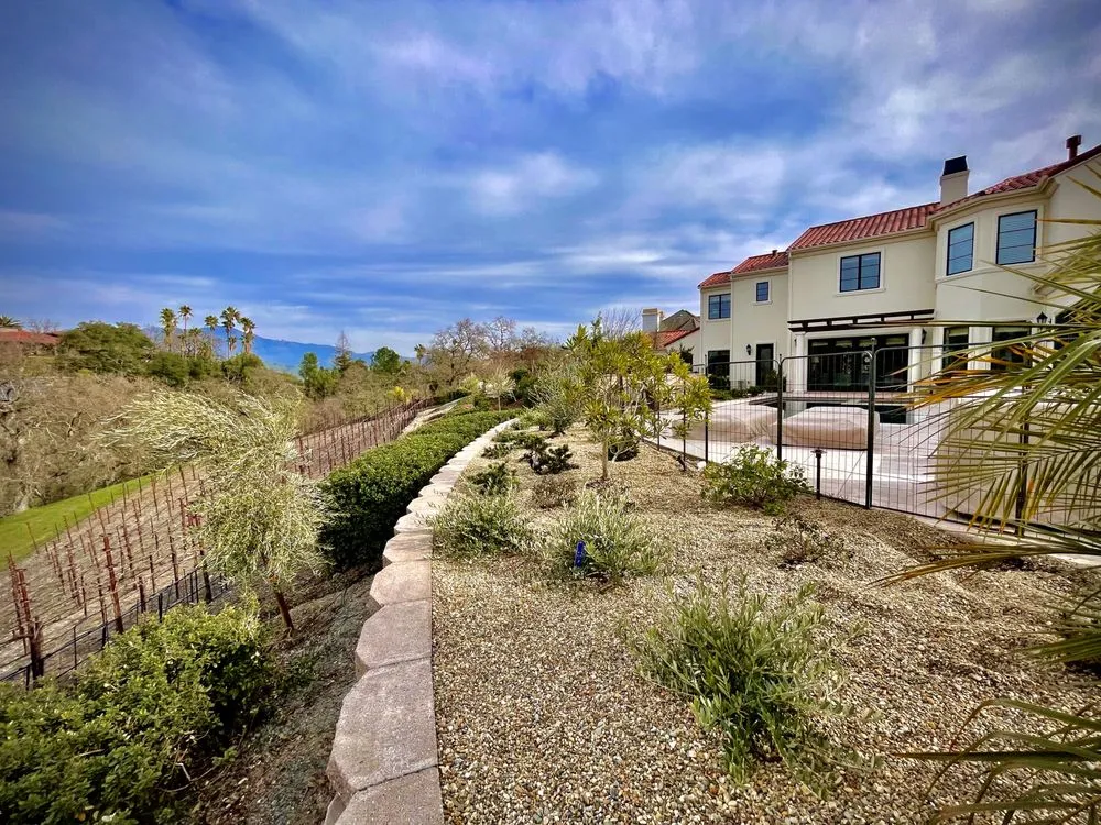 Custom landscape installation in Lafayette, CA by Lamorinda Landscaping