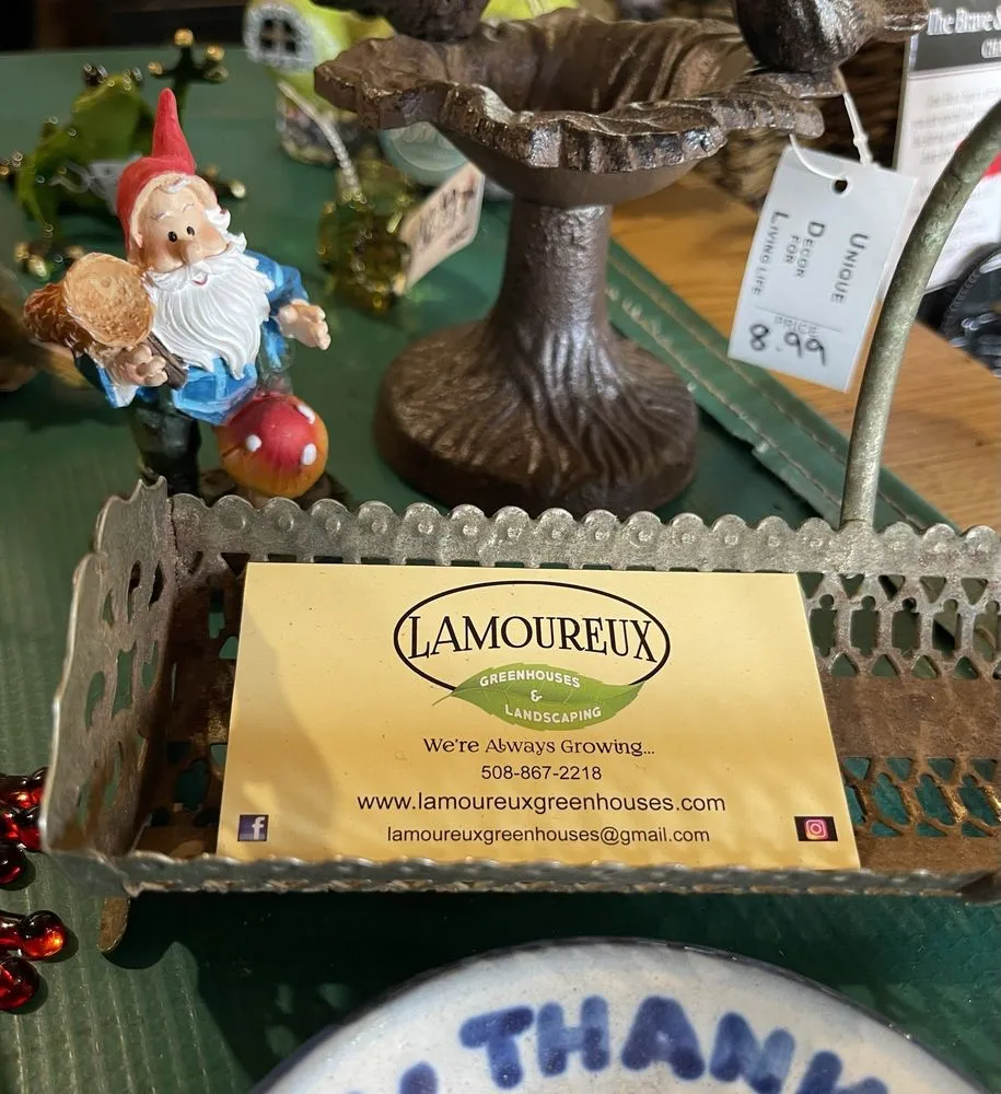 Top-rated landscaping services with custom design in Brookfield, MA by Lamoureux Greenhouses