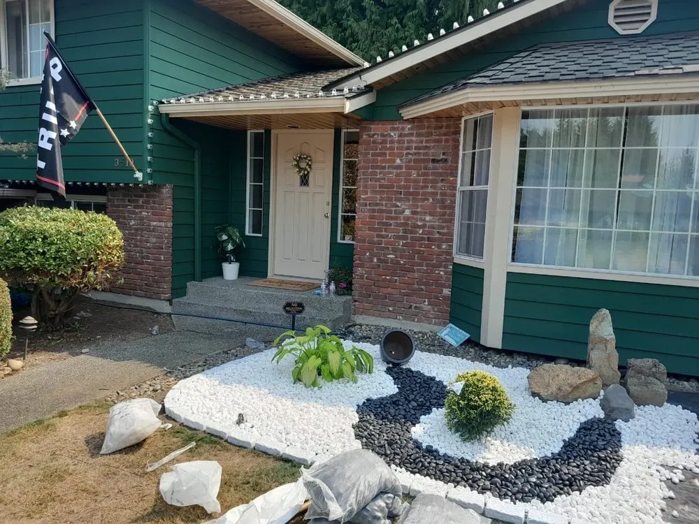 Custom residential landscaping with custom design in Kirkland, WA by Lana Landscaping