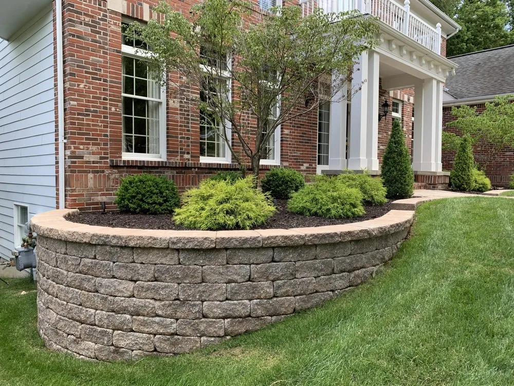 Affordable garden landscaping in Ballwin, MO - Lance's Landscaping