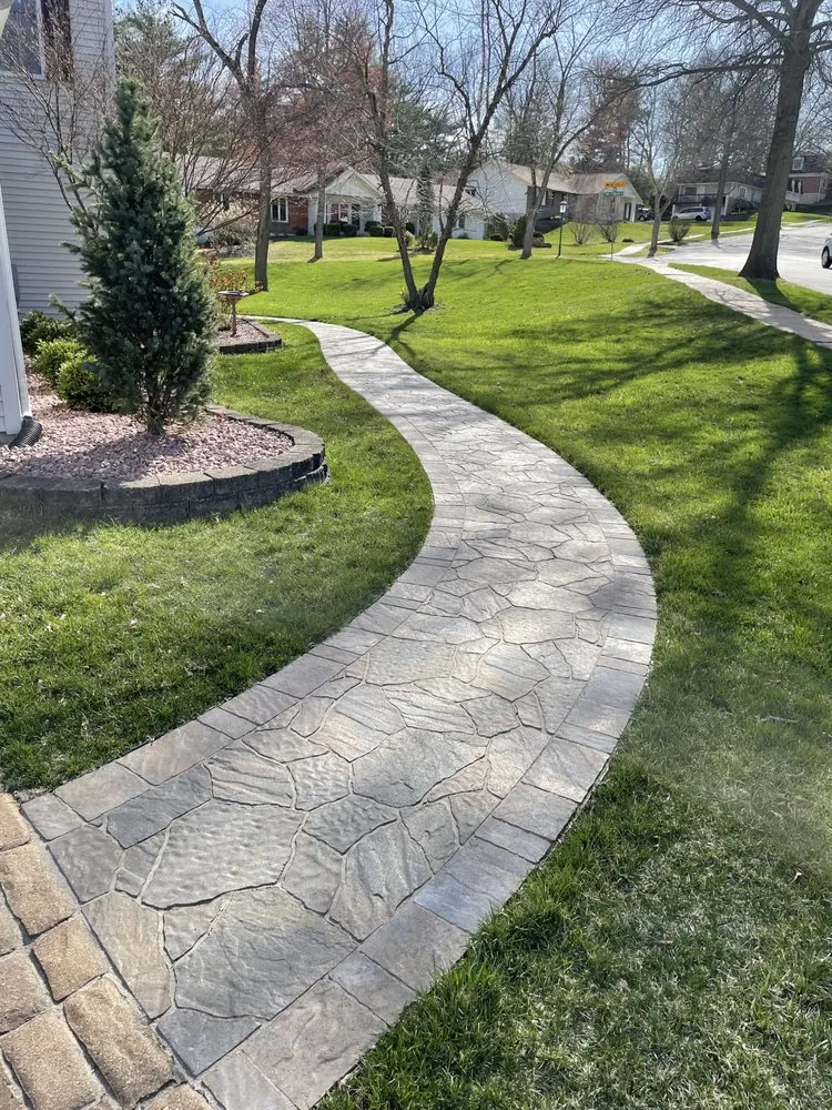 Top-rated landscape installation in Ballwin, MO - Lance's Landscaping