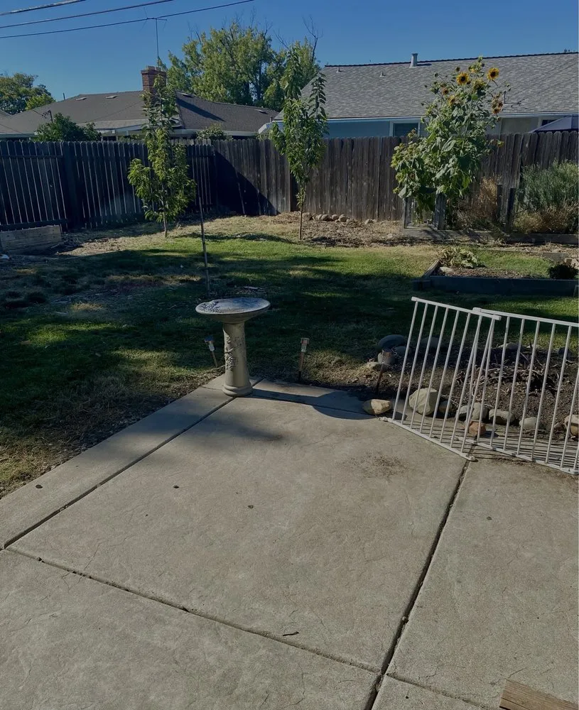 Affordable yard maintenance for residential properties in Sacramento, CA by Lance’s Landscaping