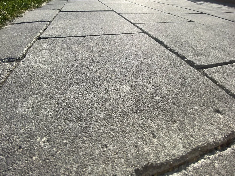 Trusted lawn mowing service in Livermore, CA - Lancon Design