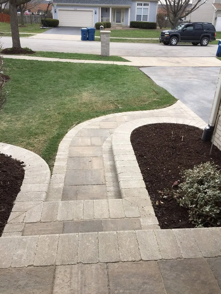Trusted residential landscaping in Elgin, IL - Land and Lawn Services