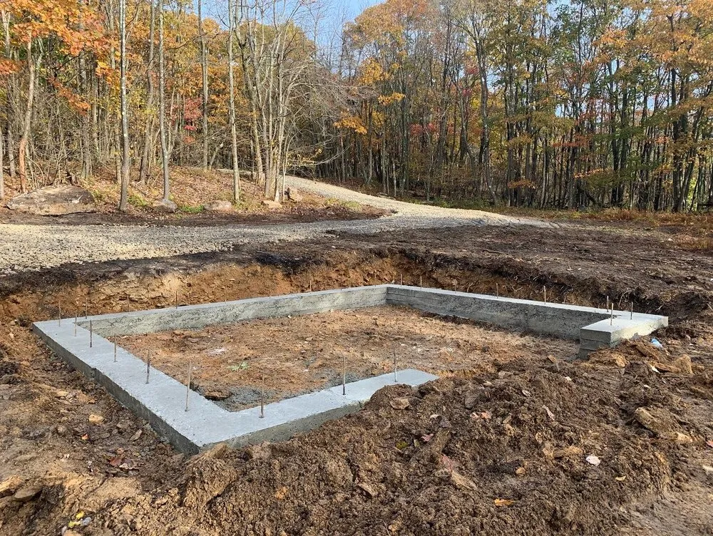 Local yard cleanup service for year-round maintenance across Indian Lake, PA - Land And Lumber Excavation
