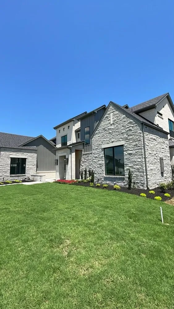 Custom garden landscaping for year-round maintenance across Rockwall, TX - Land Art