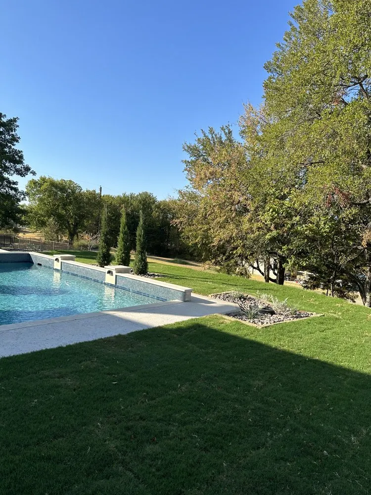 Professional residential landscaping for year-round maintenance across Rockwall, TX - Land Art